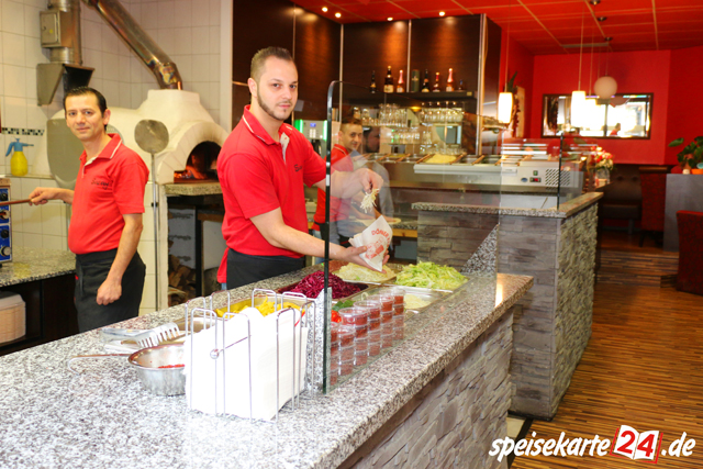 Alle Speisen wie Döner Kebab, Pizza, Pasta und Co. liefert der Heimservice vom Saray gerne zu Ihnen nach Hause.