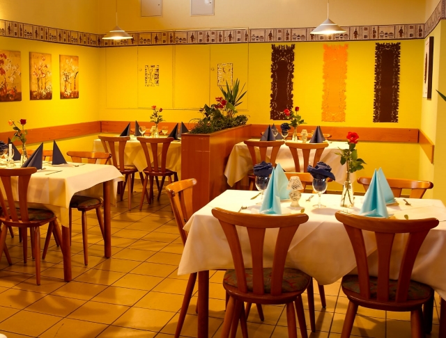 Für Feierlichkeiten bietet das Restaurant mit seinem großem Saal sehr viel Platz.
