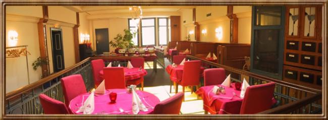 Seit September 2002 können sie uns auch in Trier, in der Neustraße 56 besuchen. Nach aufwendigen Umbau- und Erweiterungsarbeiten konnten wir das Spezialitäten Restaurant Â„Taj MahalÂ“ eröffnen.